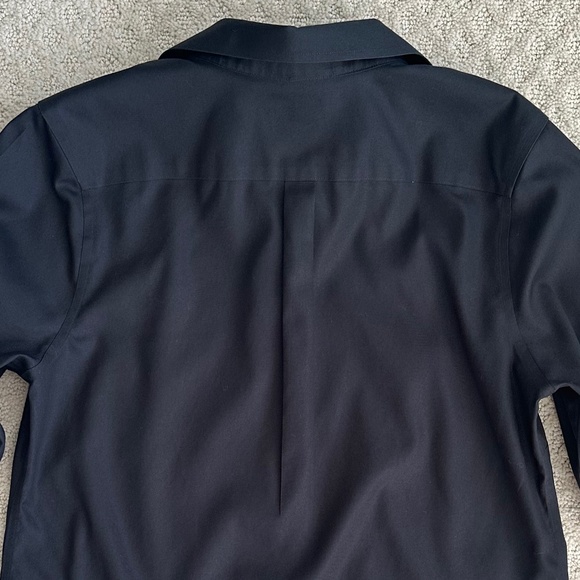 UNTUCKit Women's 100% Cotton Long Sleeve Button-Down Blouse Black 6 Classic - Picture 7 of 10